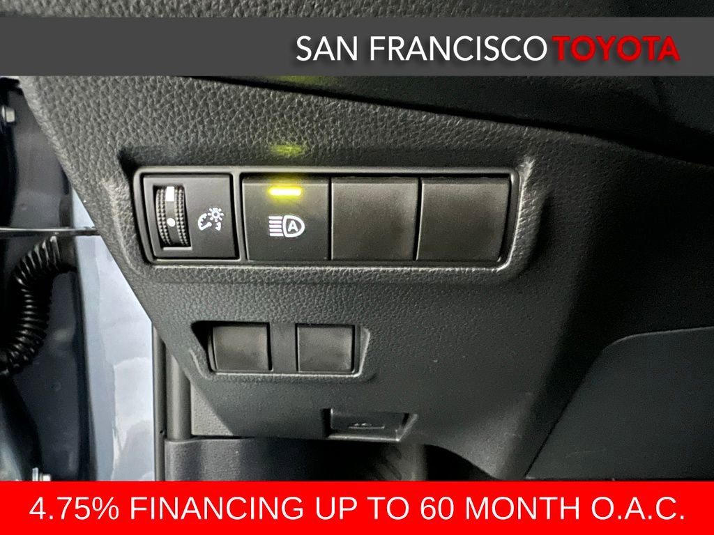 Certified 2023 Toyota Corolla Cross LE image 34