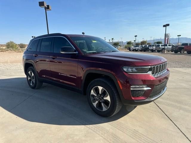 New 2024 Jeep Grand Cherokee Limited 4xe w/ Trailer Tow Package AWD/4WD image 7