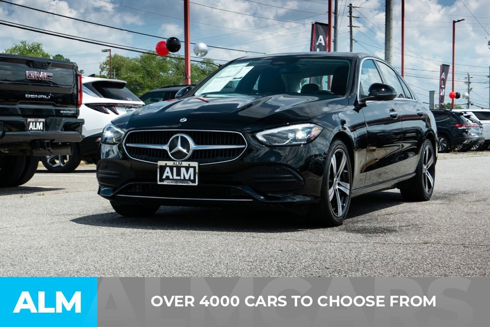 Used 2025 Mercedes-Benz C 300 Sedan image 3