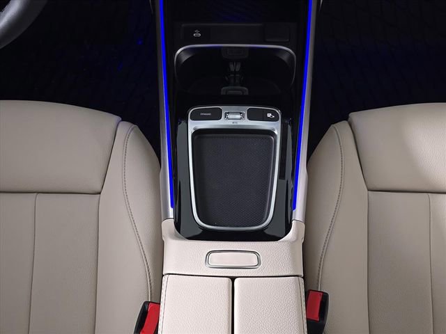 New 2026 Mercedes-Benz GLB 250 4MATIC image 21