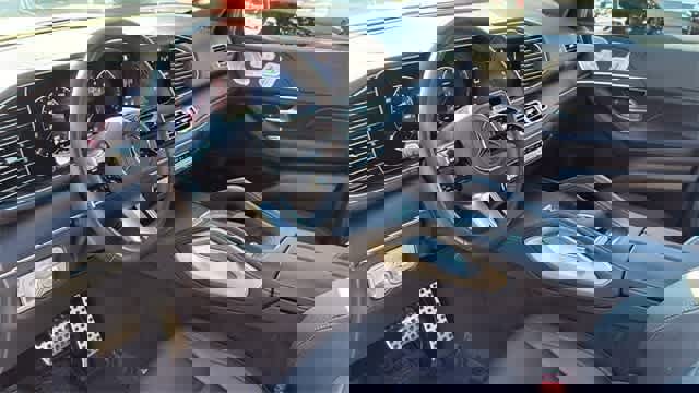 Certified 2025 Mercedes-Benz GLS 450 4MATIC image 58