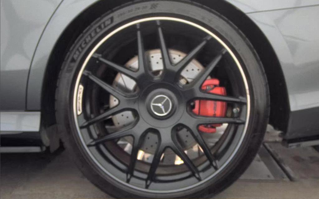 Used 2019 Mercedes-Benz E 63 AMG S image 12
