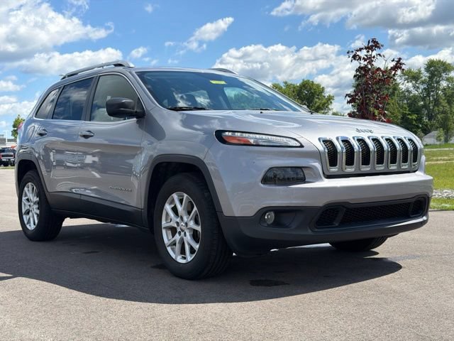 Used 2016 Jeep Cherokee Latitude w/ Comfort/Convenience Group AWD/4WD 360° Tour