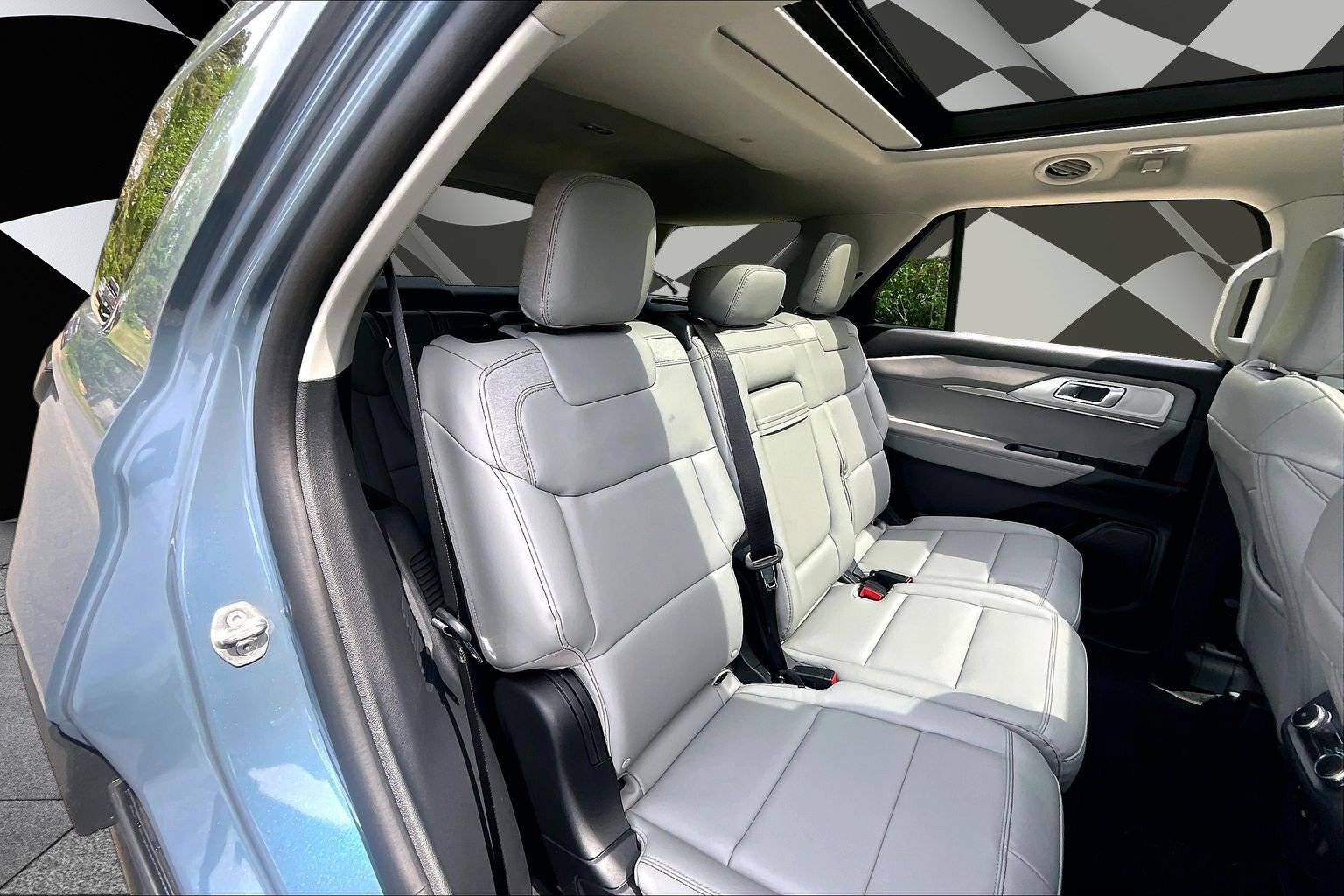 New 2026 Ford Explorer Active w/ Active Comfort Package AWD/4WD image 25