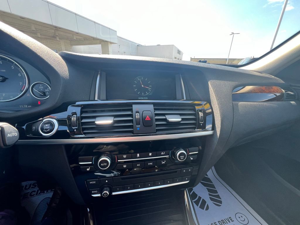 Used 2017 BMW X3 xDrive28i image 23