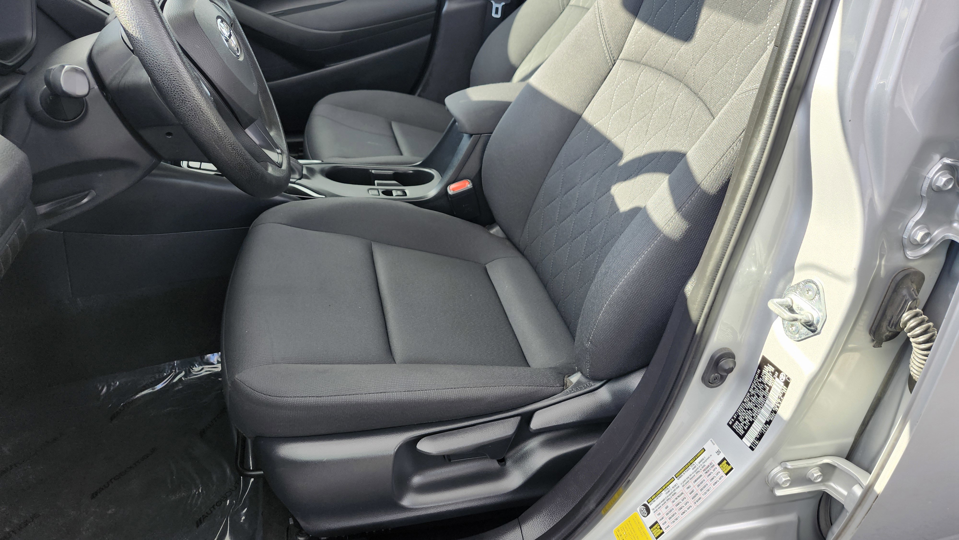 Used 2023 Toyota Corolla LE image 16