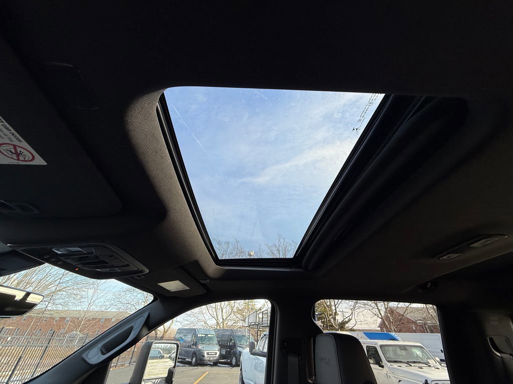 Used 2020 GMC Sierra 2500 AT4 w/ AT4 Premium Package image 28