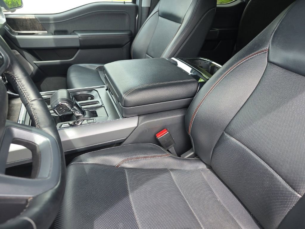 Used 2023 Ford F150 Lariat w/ Trailer Tow Package image 14