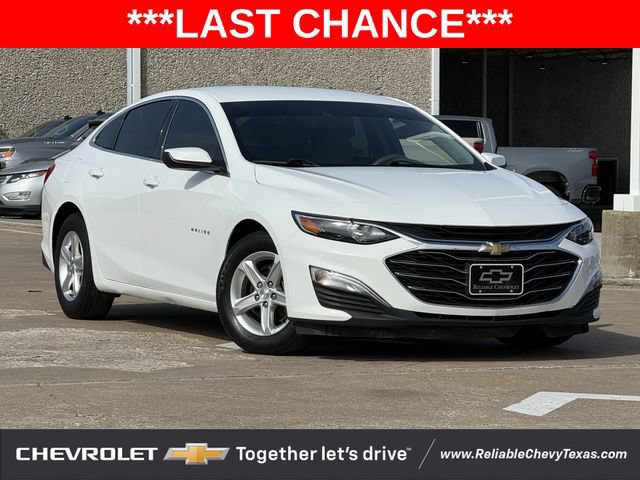 Used 2021 Chevrolet Malibu LS w/ Driver Confidence Package II FWD image 2