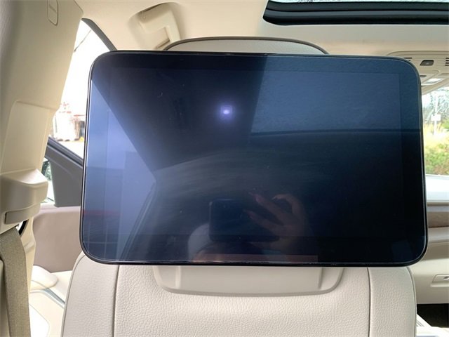 Used 2021 GMC Yukon XL Denali w/ Denali Premium Package image 33