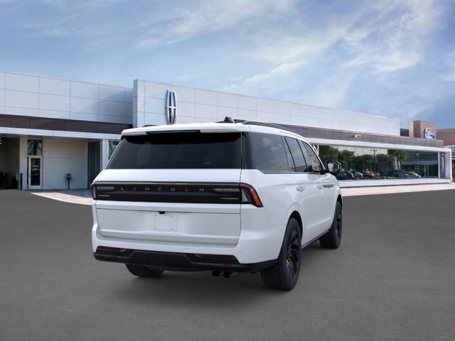 New 2026 Lincoln Navigator Reserve w/ Jet Appearance Package AWD/4WD image 8