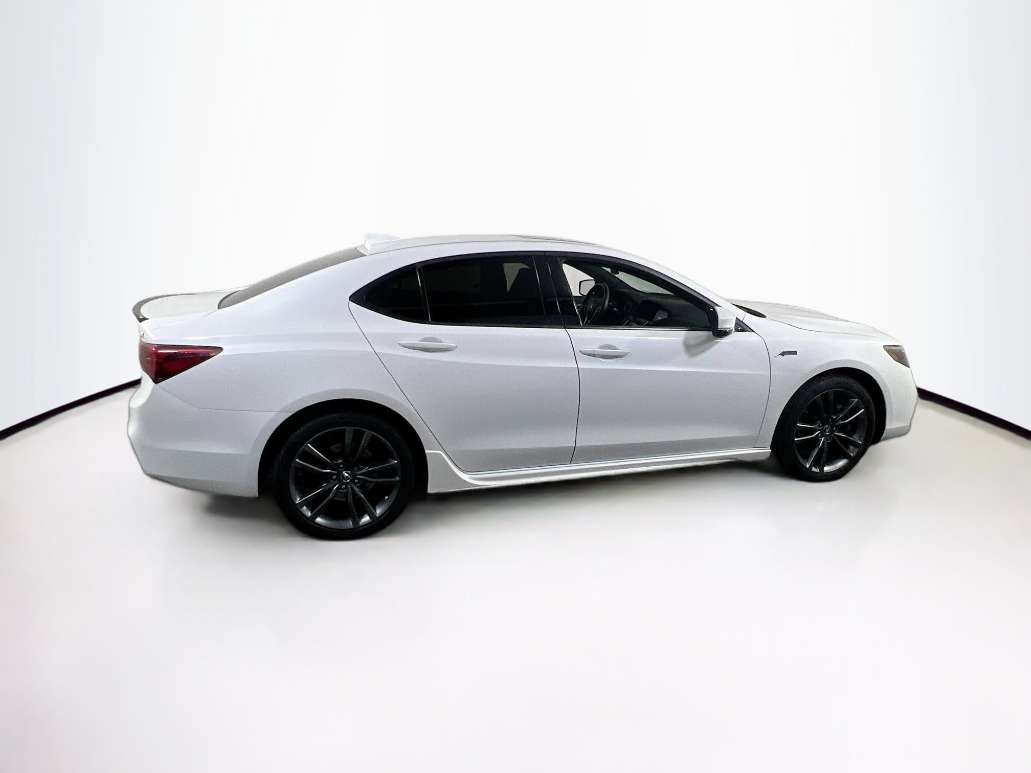 Used 2018 Acura TLX V6 w/ Technology & A-SPEC Pkg image 4