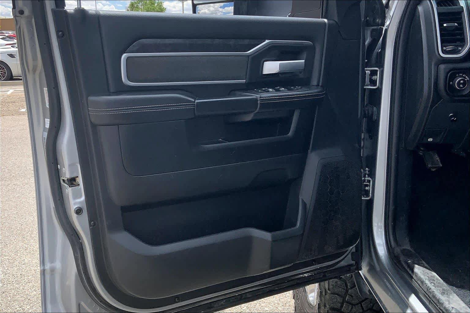 Used 2020 RAM 2500 Big Horn w/ Level 1 Equipment Group AWD/4WD image 21