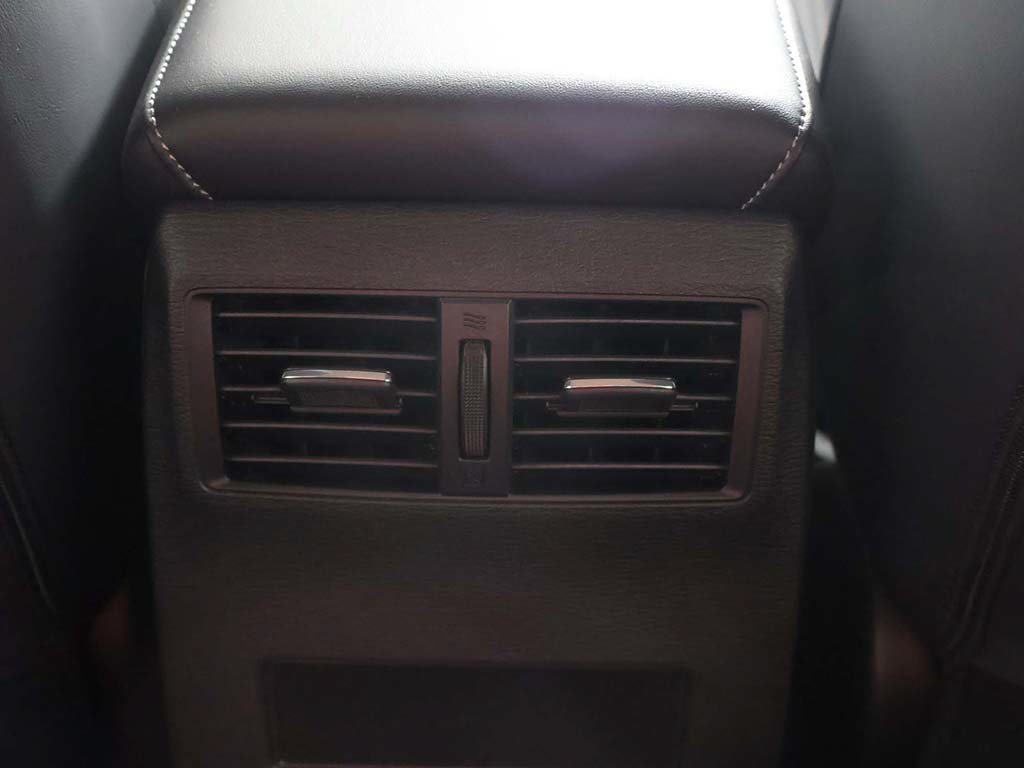 New 2026 Mitsubishi Outlander SE FWD image 54