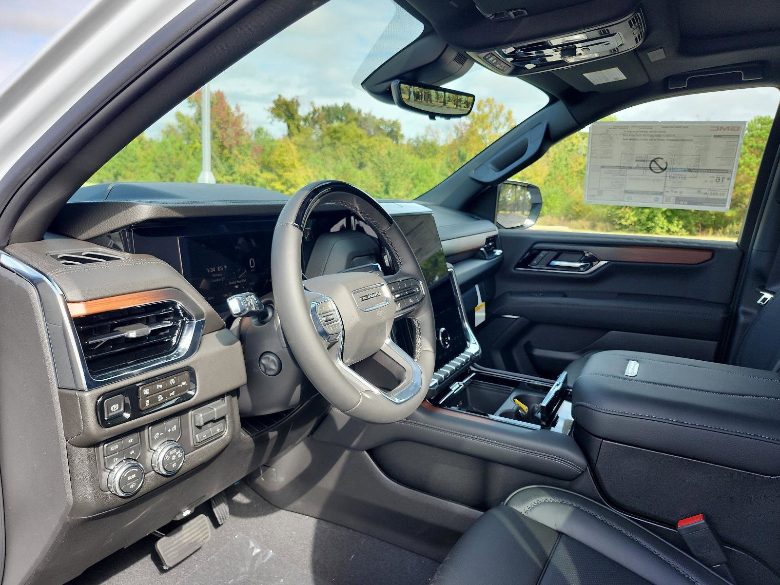 New 2026 GMC Yukon Denali image 13