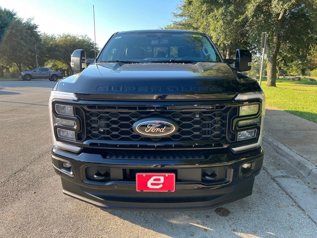 New 2026 Ford F350 Lariat w/ Black Appearance Package image 2