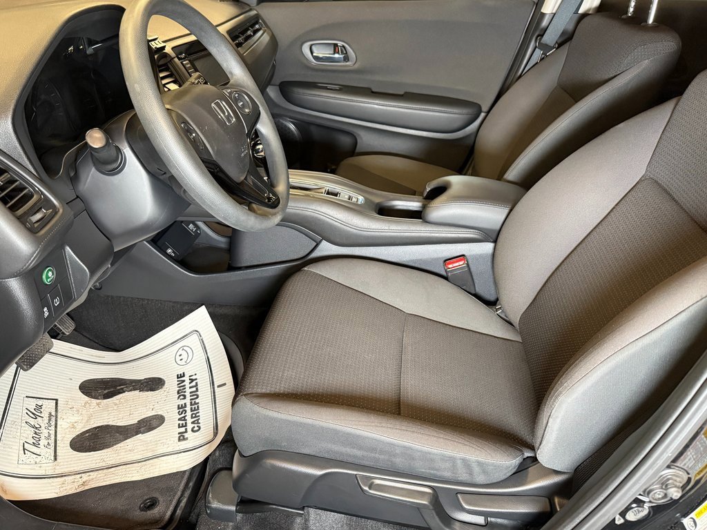 Used 2021 Honda HR-V LX image 18