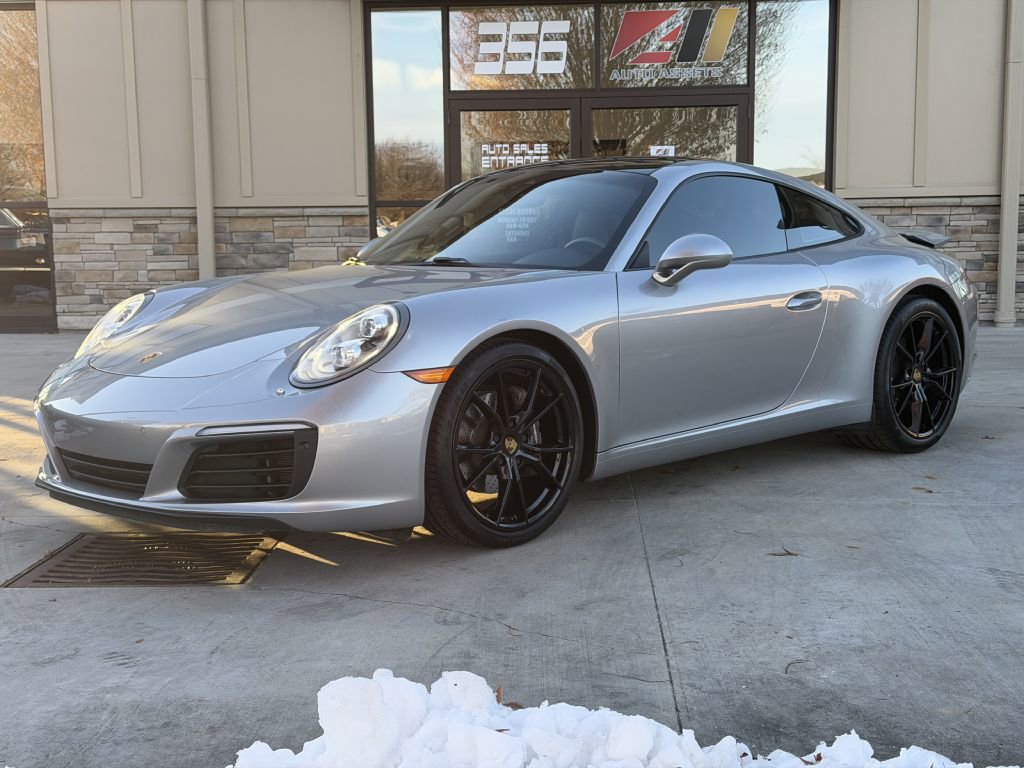 Used 2017 Porsche 911 Carrera image 1