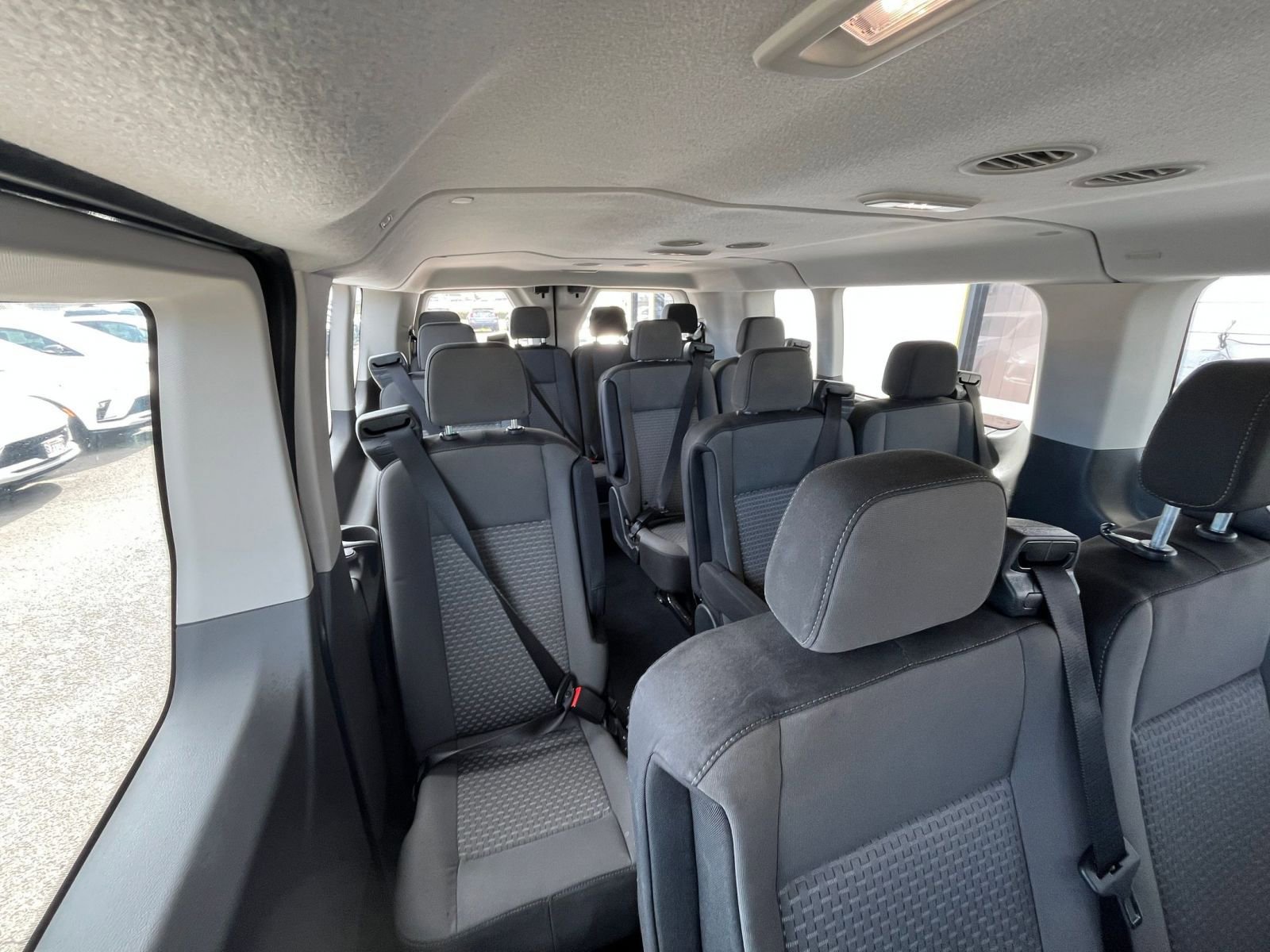 Used 2024 Ford Transit 350 XLT RWD image 28
