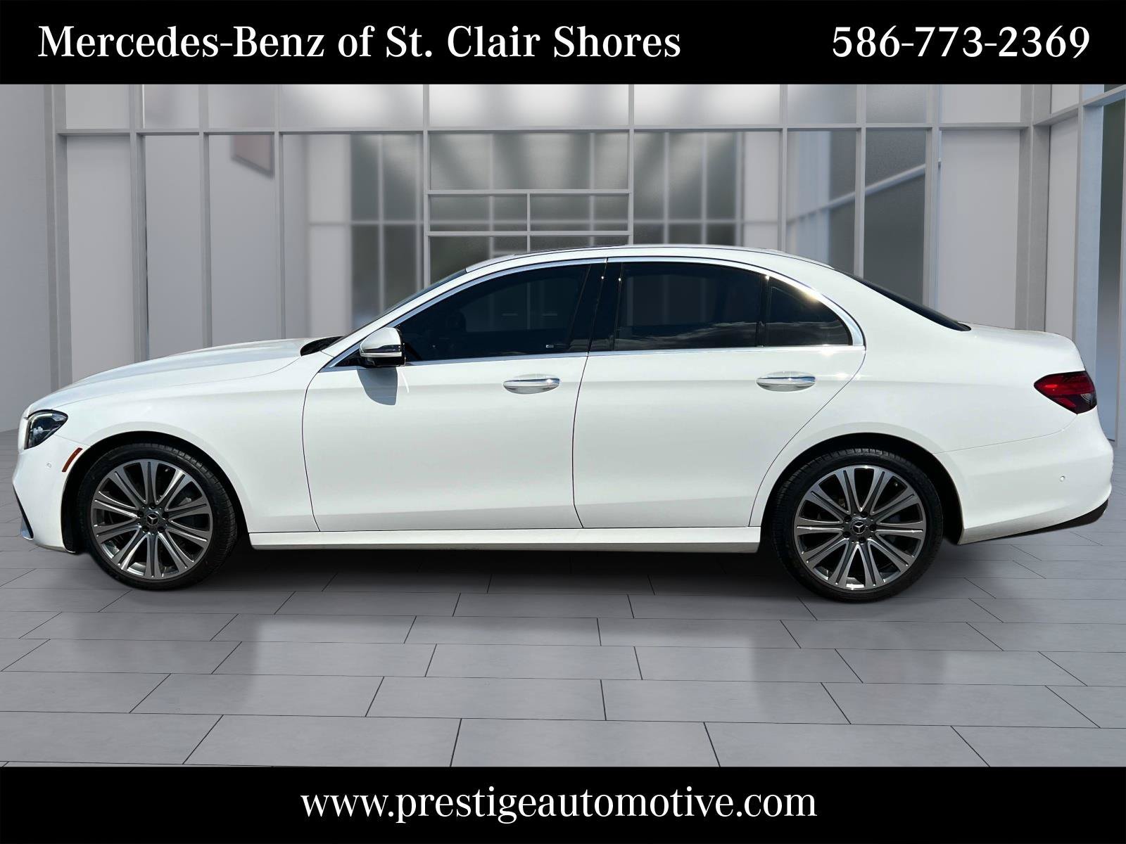 Used 2023 Mercedes-Benz E 350 4MATIC Sedan image 2