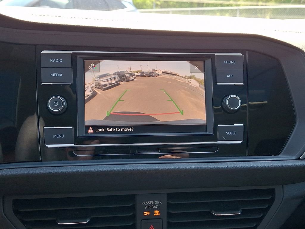 Certified 2024 Volkswagen Jetta SE FWD image 18