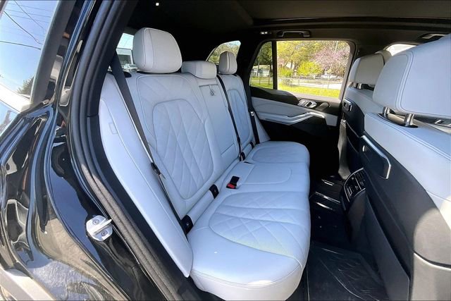 Used 2025 BMW X5 xDrive40i w/ Climate Comfort Package image 22