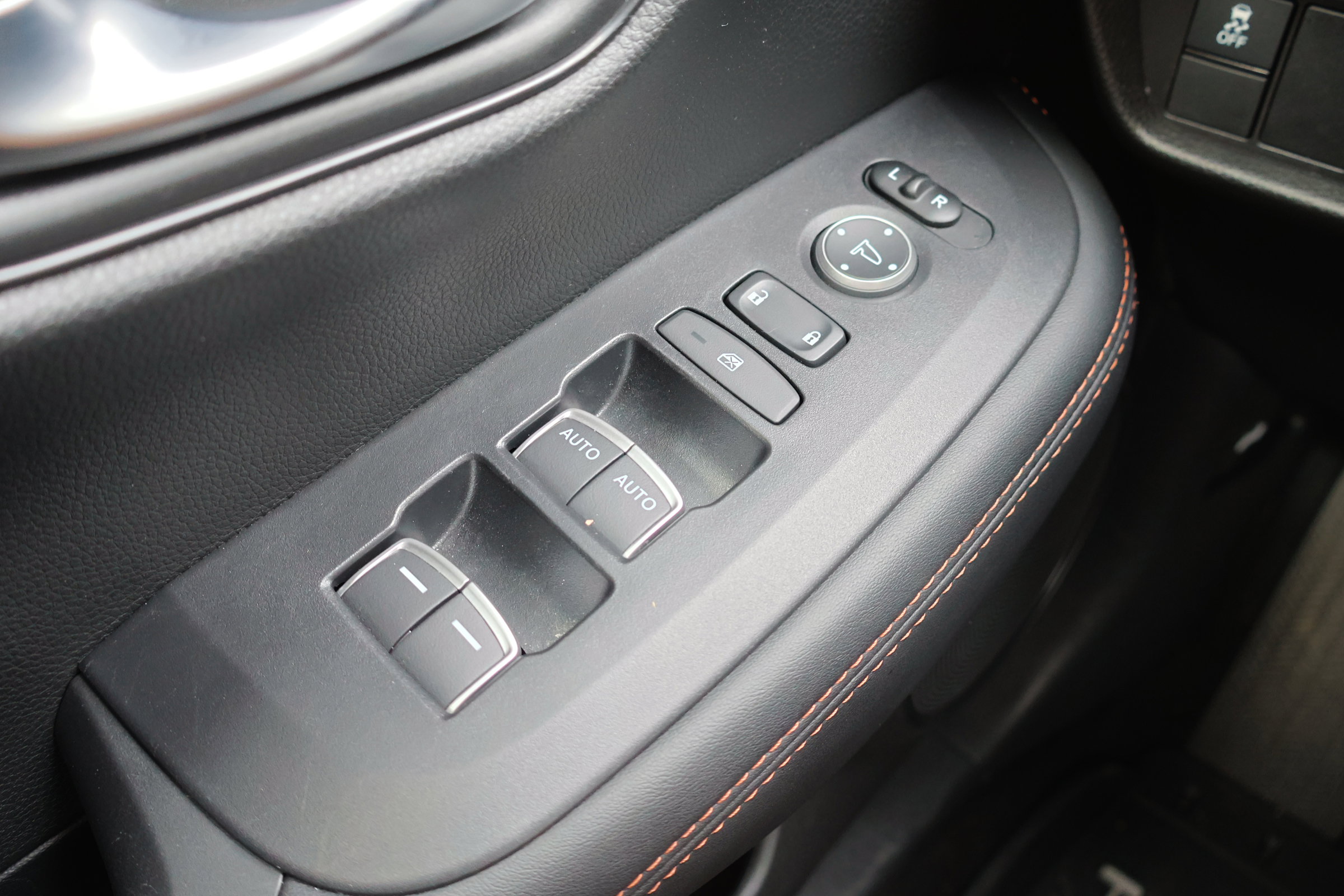 Used 2024 Honda HR-V Sport image 16