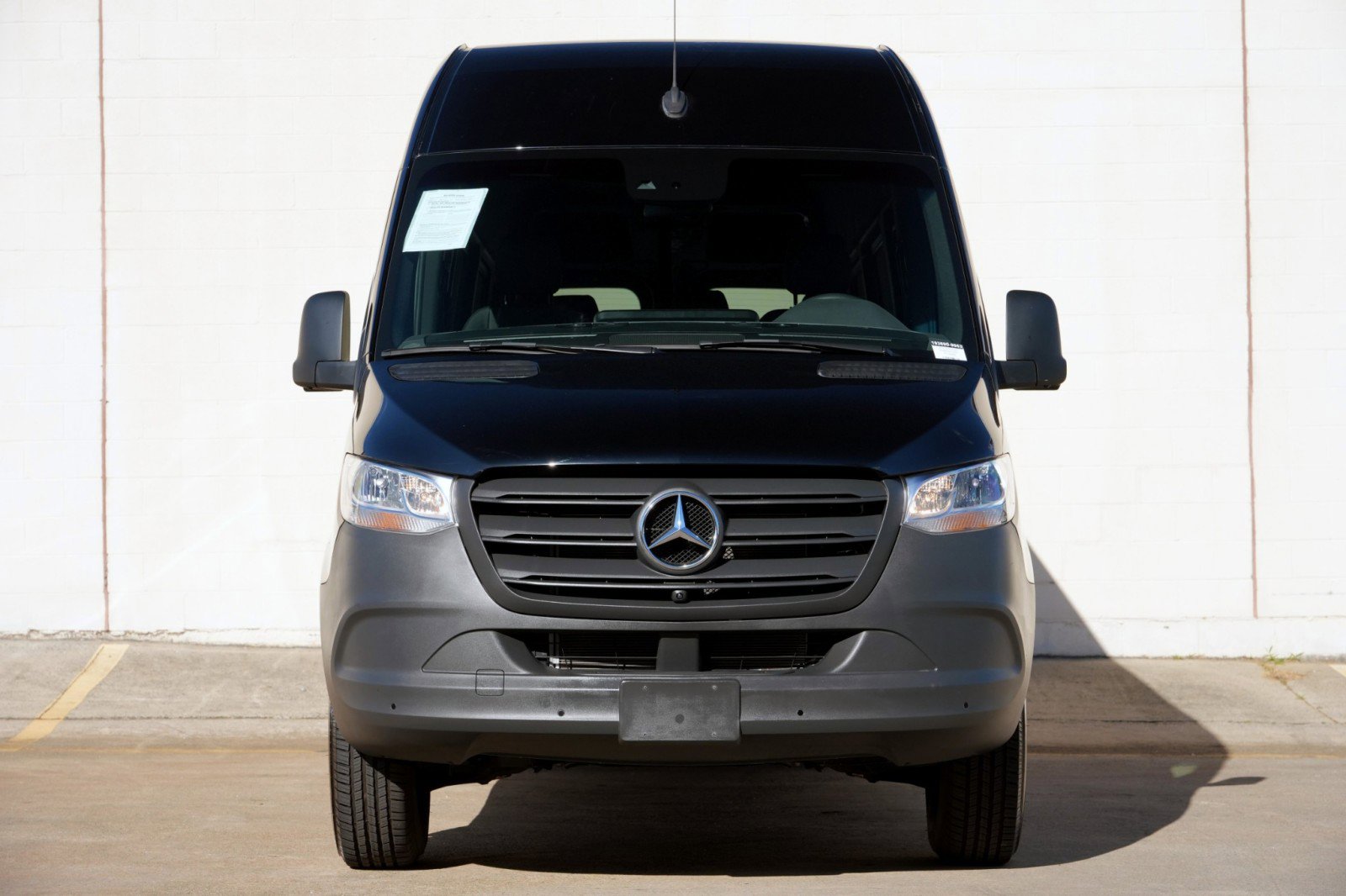 Used 2024 Mercedes-Benz Sprinter 2500 image 7