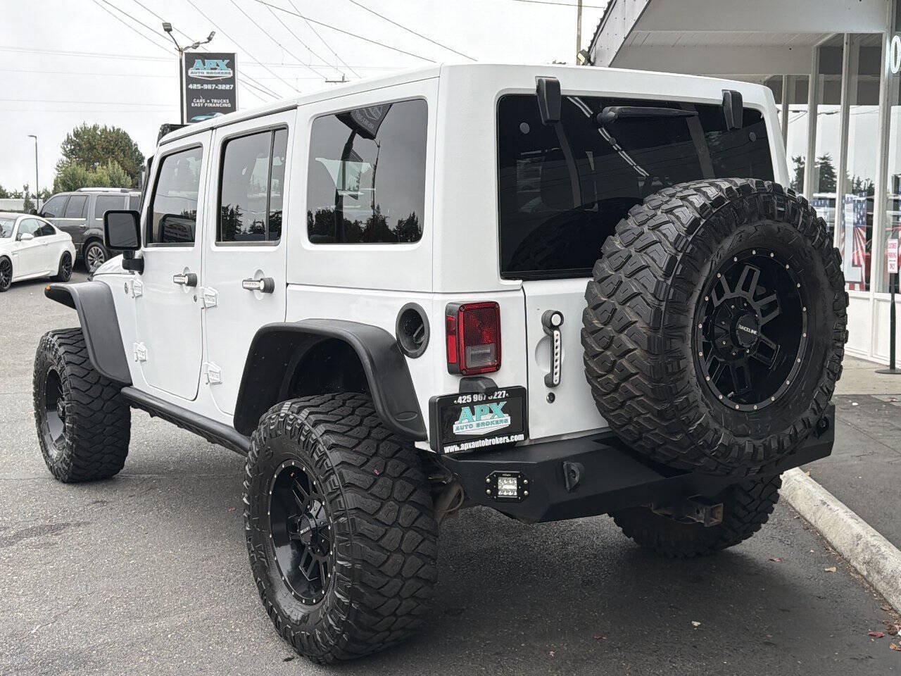 Used 2015 Jeep Wrangler Unlimited Sport w/ Quick Order Package 24S AWD/4WD image 4