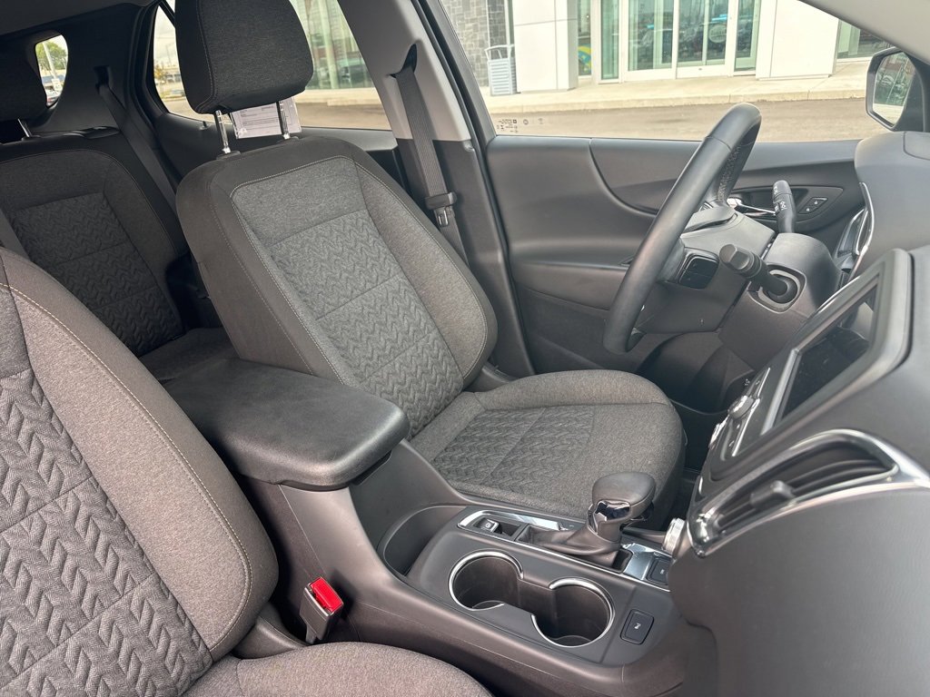 Used 2024 Chevrolet Equinox LT image 7