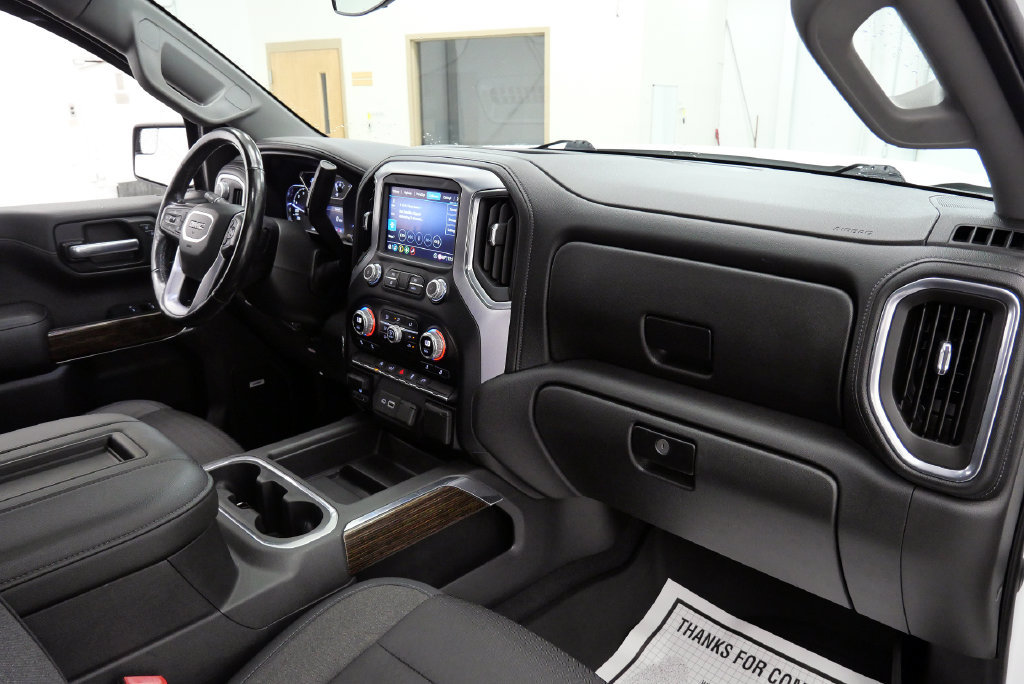 Used 2020 GMC Sierra 1500 Elevation w/ Elevation Value Package AWD/4WD image 17
