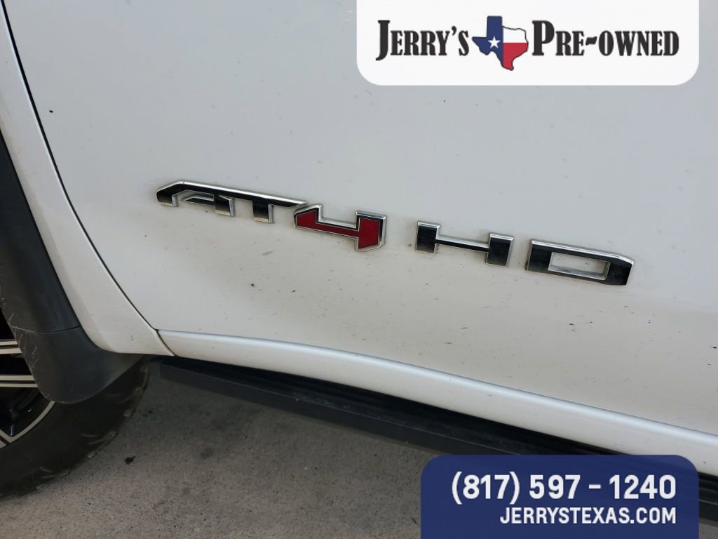 Used 2023 GMC Sierra 2500 AT4 w/ AT4 Premium Plus Package AWD/4WD image 4