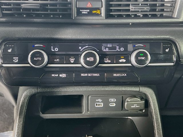 Used 2025 Honda Pilot EX-L image 23