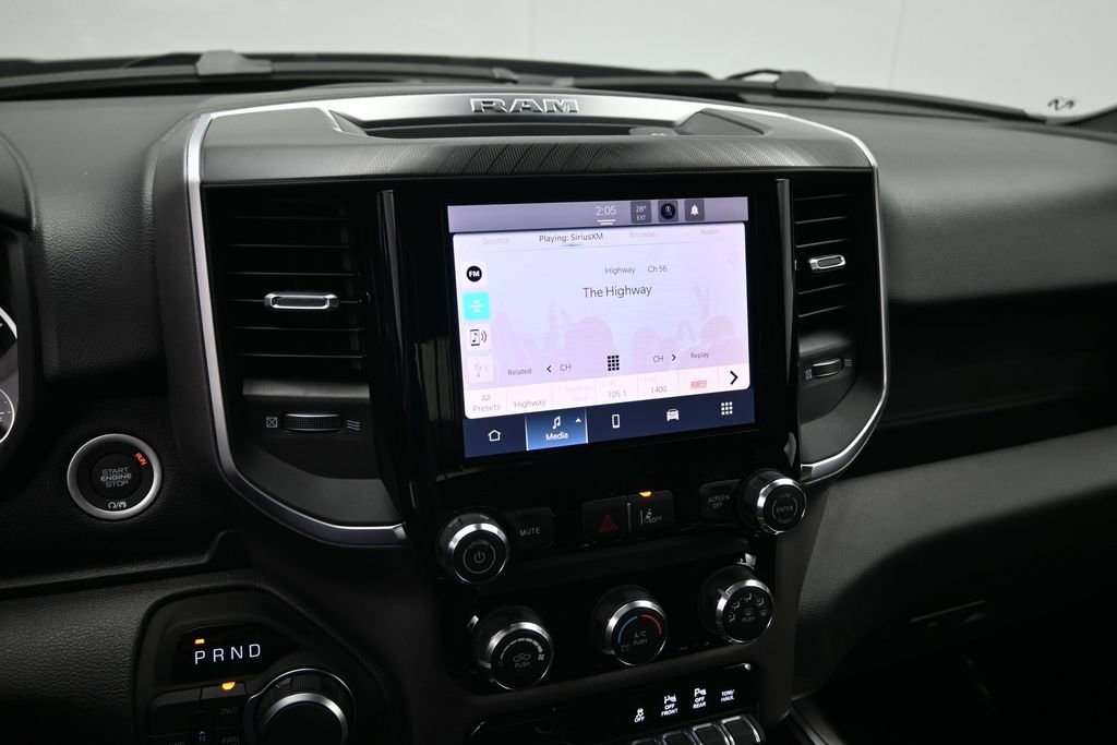 New 2026 RAM 1500 Express AWD/4WD image 11