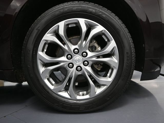 Used 2021 Buick Enclave Avenir w/ Avenir Technology Package image 17