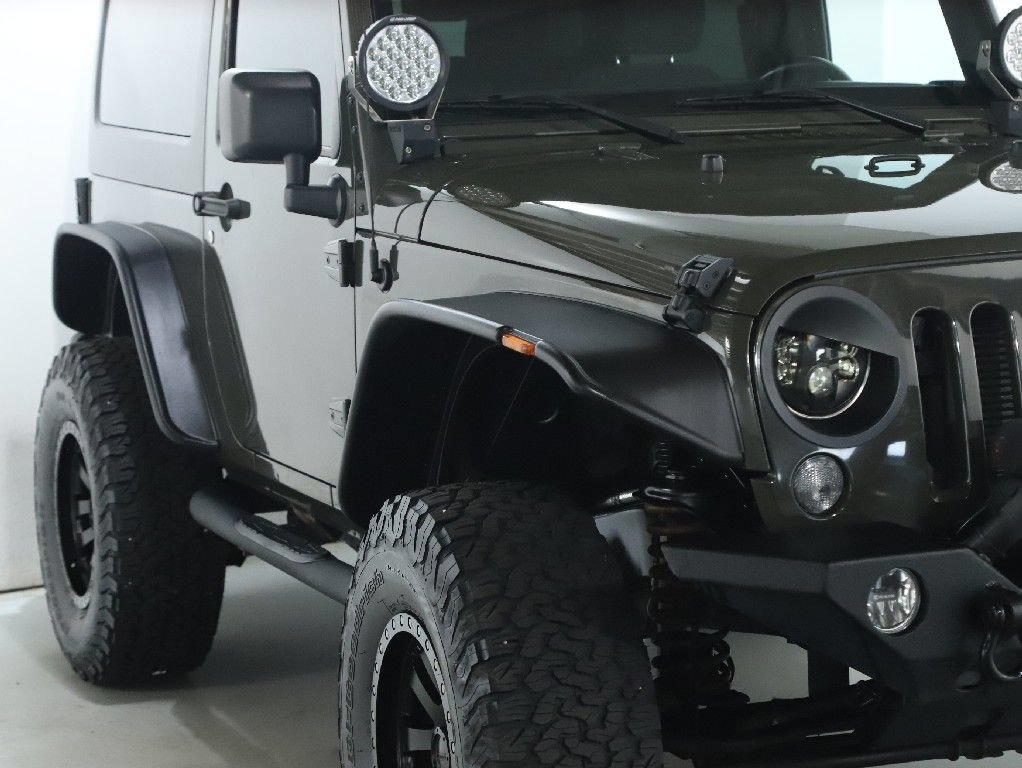 Used 2015 Jeep Wrangler Sport w/ Quick Order Package 24S AWD/4WD image 26