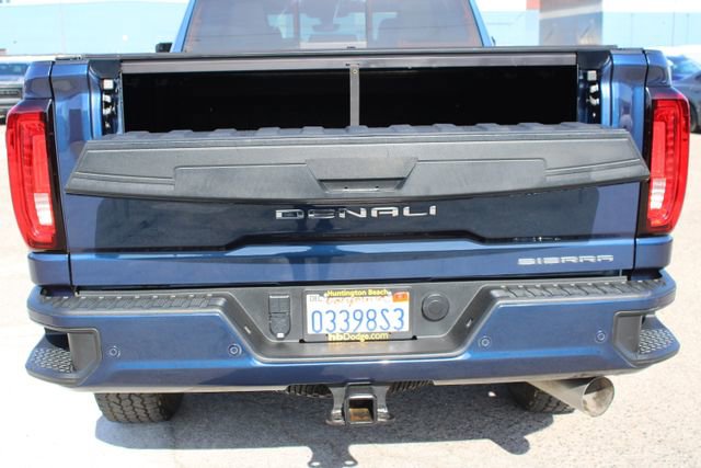 Used 2023 GMC Sierra 3500 Denali w/ Denali Ultimate Package AWD/4WD image 16