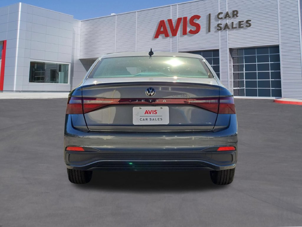Used 2026 Volkswagen Jetta SE FWD image 7