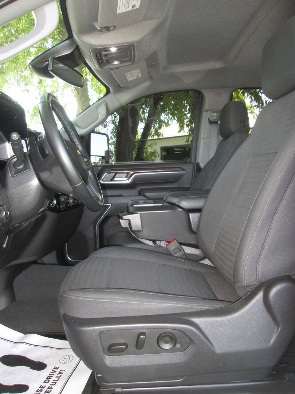 Used 2025 Chevrolet Silverado 3500 LT w/ All Star Edition AWD/4WD image 22