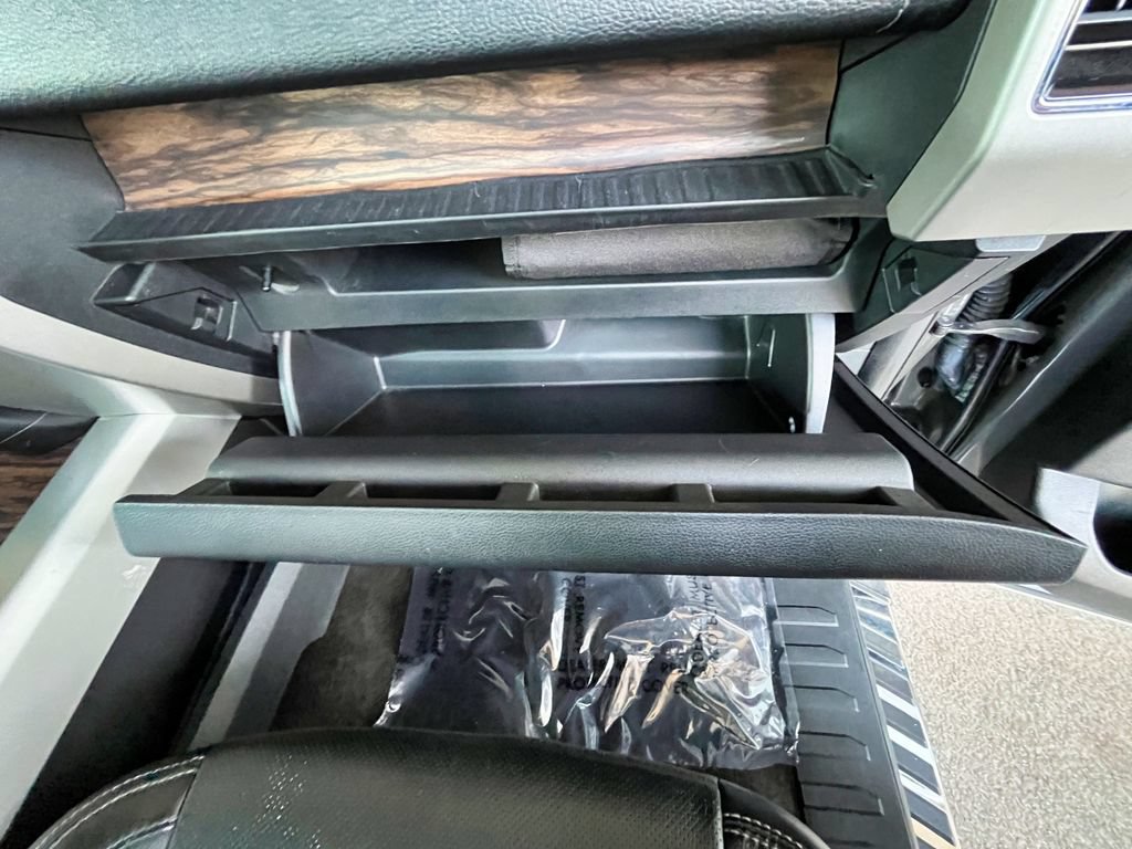 Used 2018 Ford F150 Lariat w/ Equipment Group 502A Luxury AWD/4WD image 43