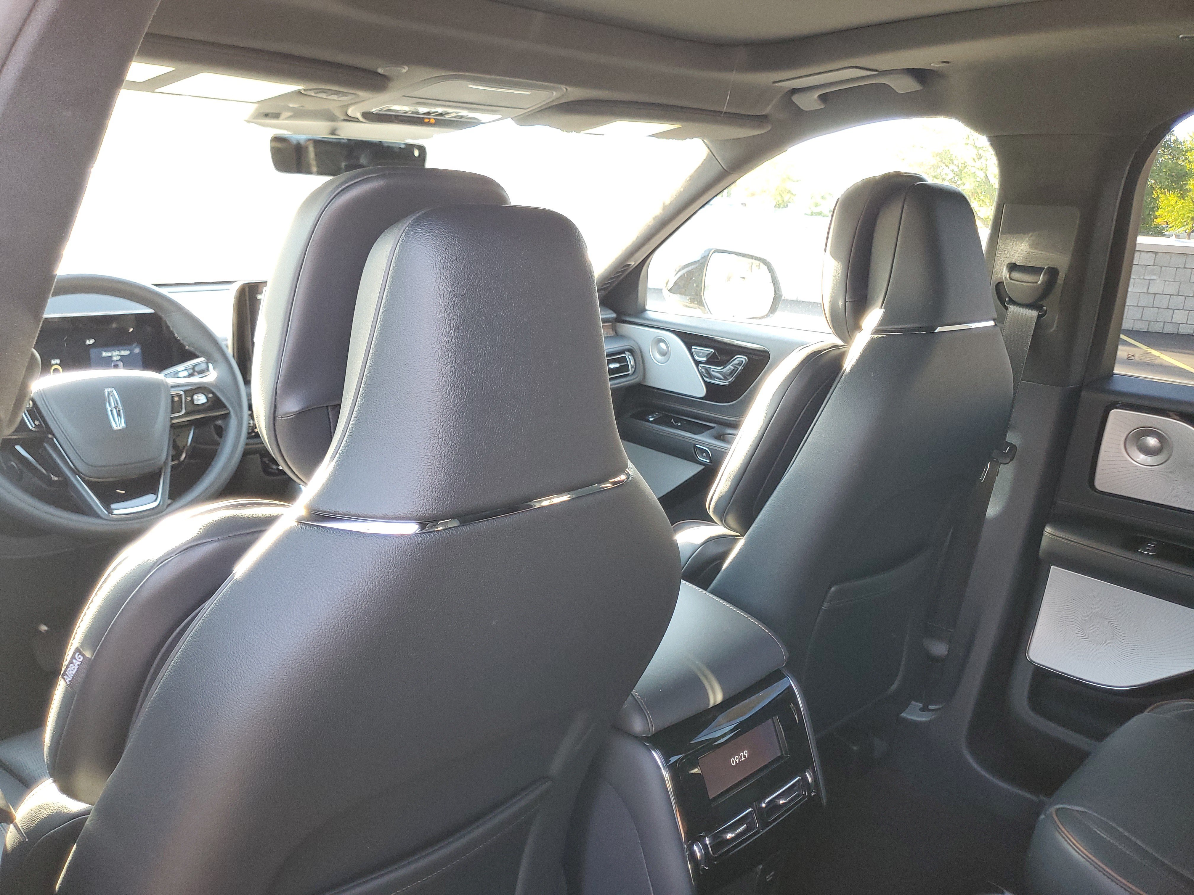 New 2027 Lincoln Aviator Black Label w/ Dynamic Handling Package AWD/4WD image 24
