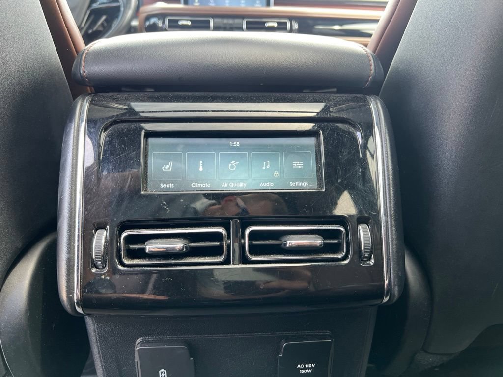 Used 2021 Lincoln Aviator Reserve w/ Elements Package Plus AWD/4WD image 37