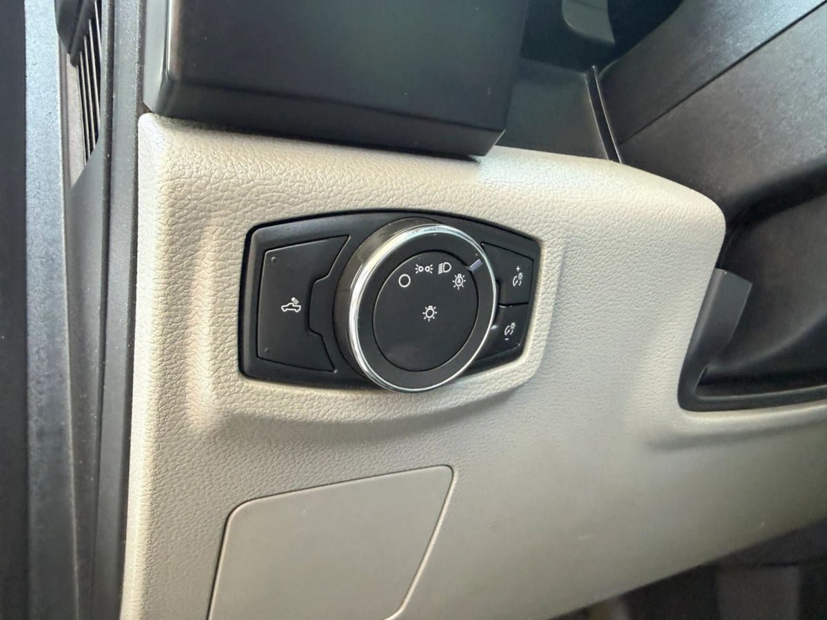 Used 2017 Ford F150 XL w/ Equipment Group 101A Mid AWD/4WD image 37