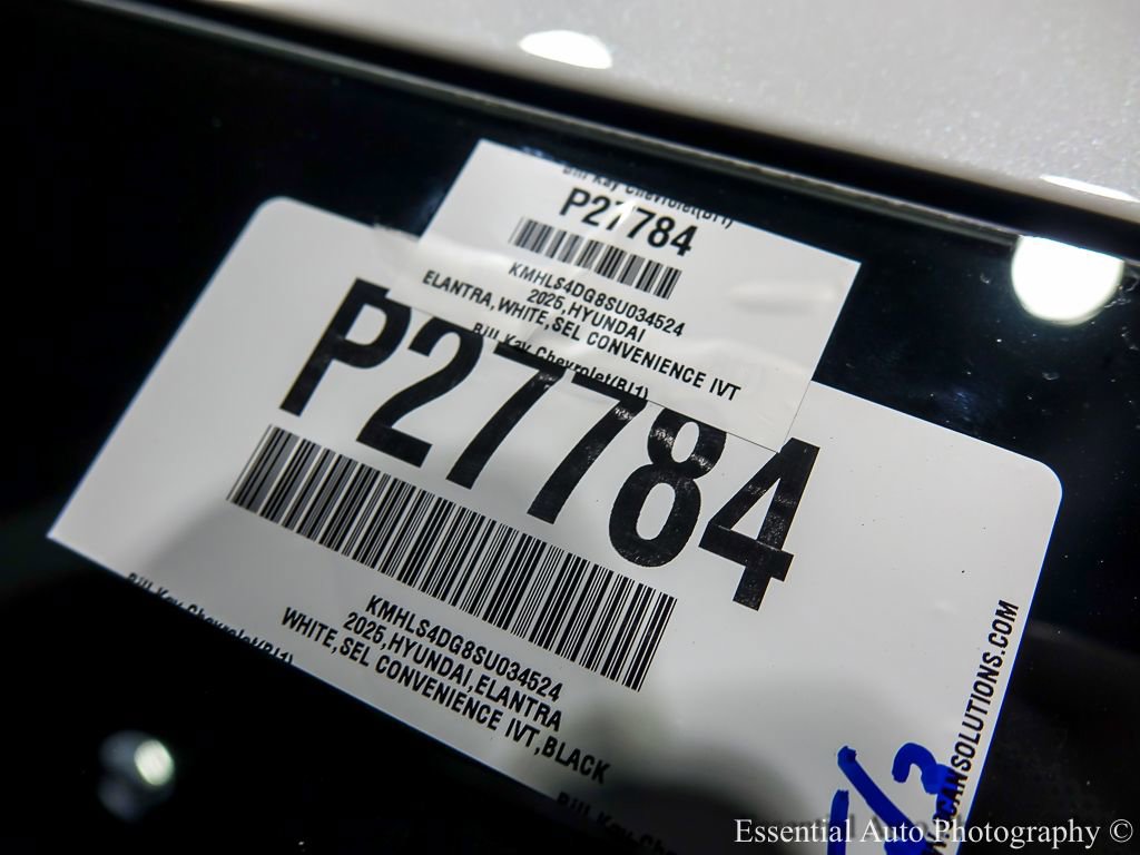 Used 2025 Hyundai Elantra SEL image 38