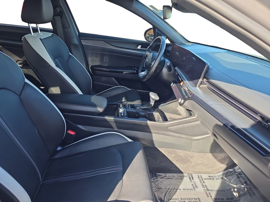 Used 2025 Kia K5 GT-Line image 16