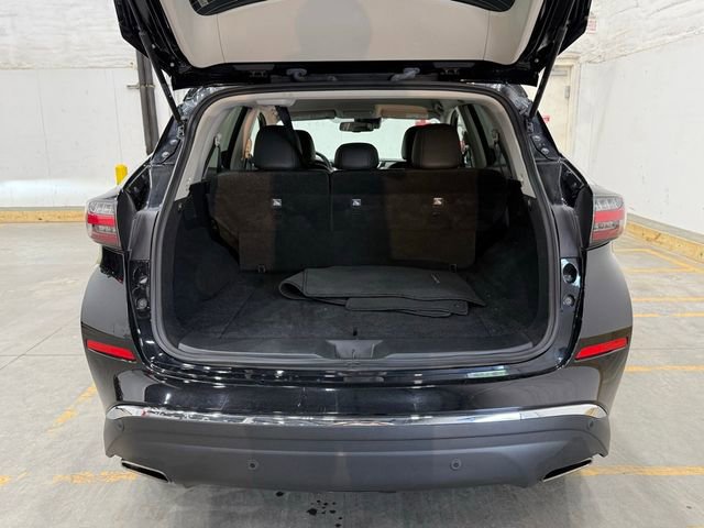 Used 2023 Nissan Murano SV image 13