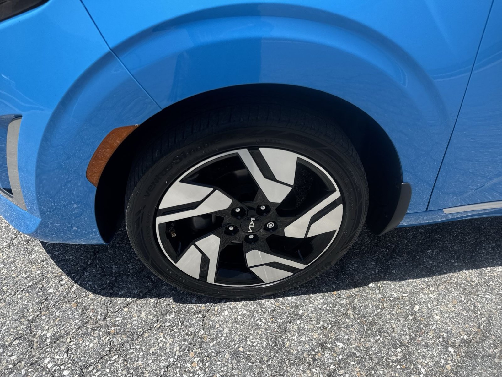 Used 2023 Kia Soul GT-Line FWD image 12