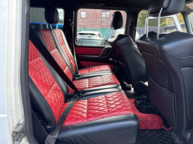 Used 2017 Mercedes-Benz G 63 AMG 4MATIC image 35