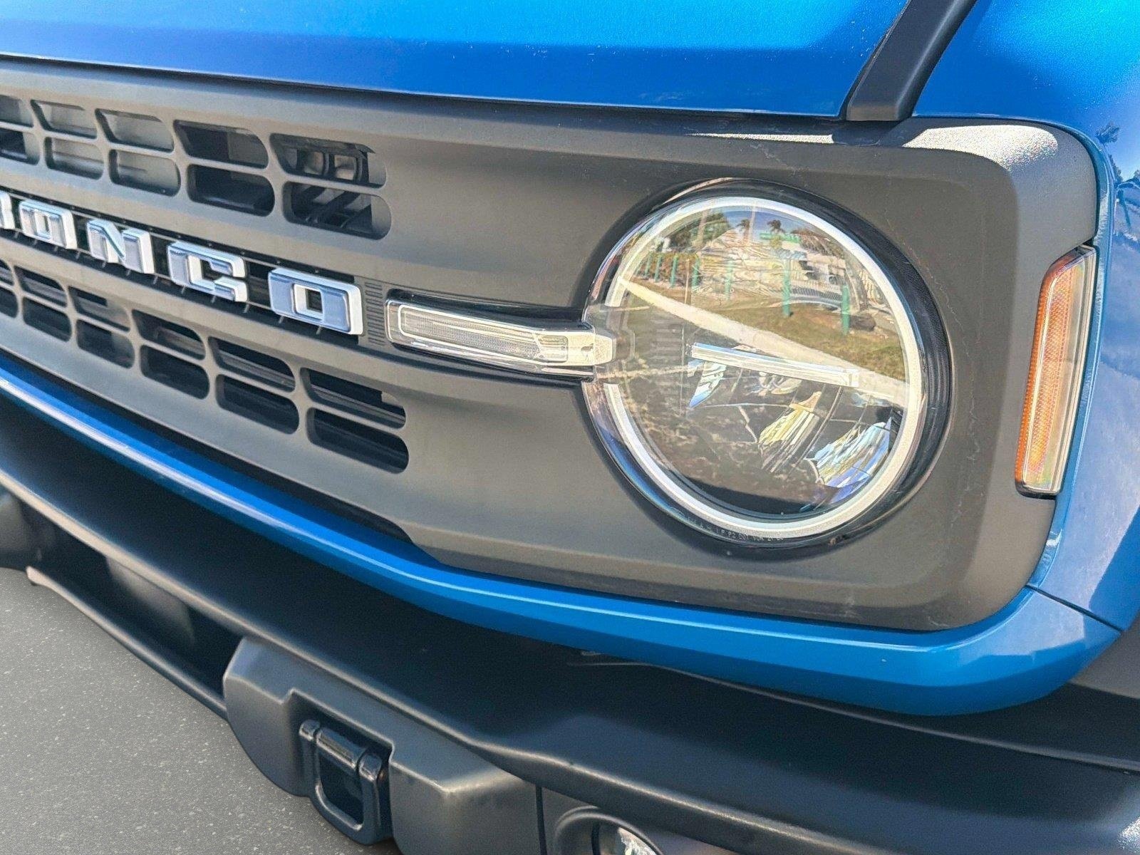 Used 2024 Ford Bronco Black Diamond image 9