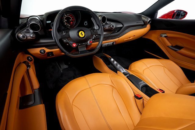 Used 2020 Ferrari F8 Tributo image 23